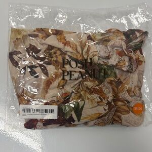 Posh Peanut Autumn Floral Outfit